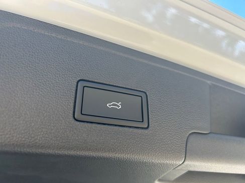 New 2026 Volkswagen Atlas Cross Sport SEL Premium R-Line image 46