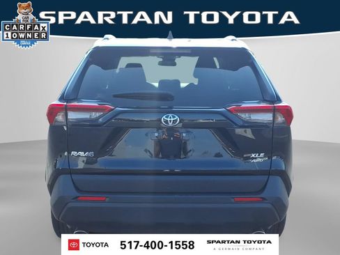 Used 2024 Toyota RAV4 XLE AWD/4WD image 8