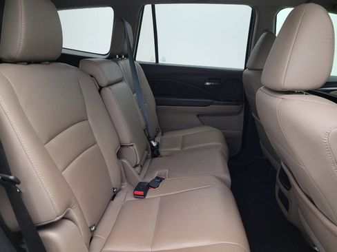 Used 2017 Honda Pilot EX-L image 19