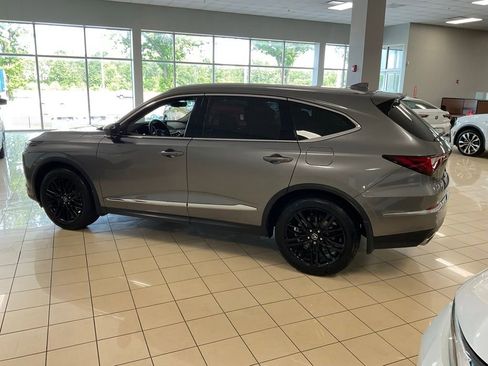 Certified 2023 Acura MDX SH-AWD w/ Advance Package image 4