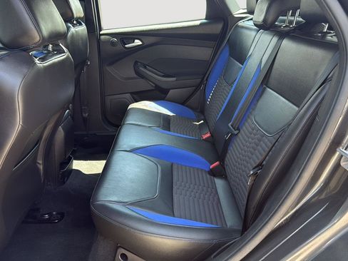 Used 2015 Ford Focus ST w/ Equipment Group 401A FWD image 7