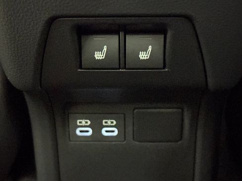 New 2026 Toyota Prius Limited FWD image 15