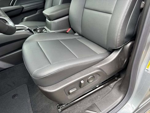 New 2026 Chevrolet Colorado LT w/ LT Convenience Package RWD image 18