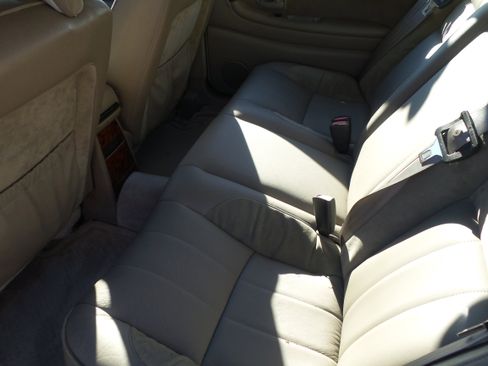 Used 1997 Volvo 960 Sedan image 56