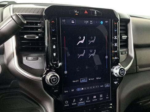 New 2026 RAM 2500 Big Horn AWD/4WD image 20