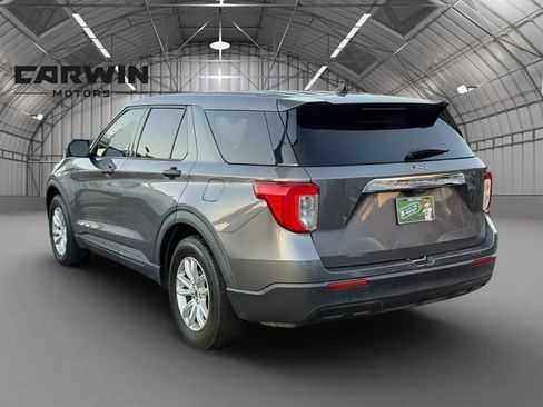 Used 2021 Ford Explorer 2WD image 6