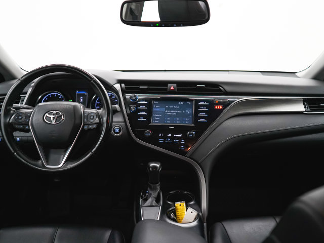 Used 2020 Toyota Camry SE w/ Convenience Package FWD image 38