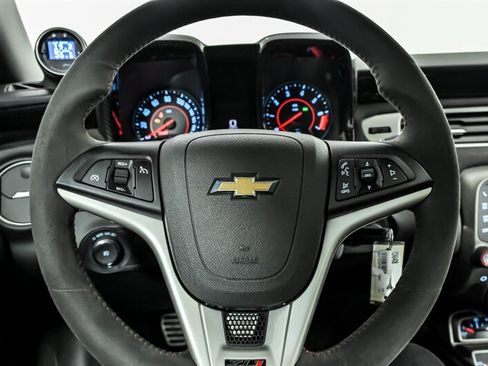 Used 2014 Chevrolet Camaro ZL1 RWD image 23