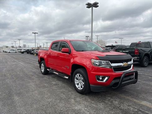 Used 2018 Chevrolet Colorado LT AWD/4WD image 7