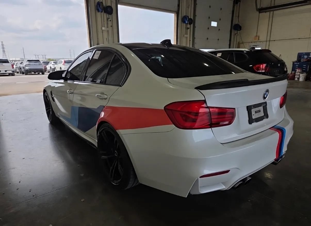 Used 2016 BMW M3 RWD image 3