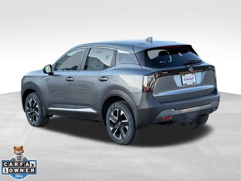 Used 2025 Nissan Kicks SV image 5