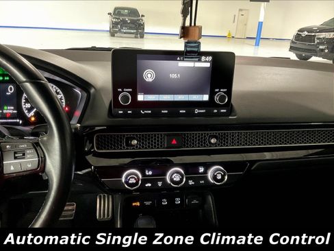 Used 2025 Honda Civic Sport image 5