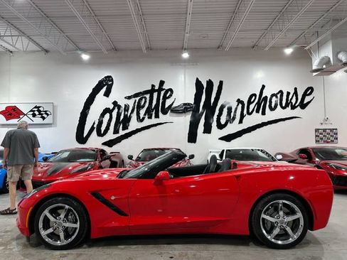 Used 2014 Chevrolet Corvette Stingray Convertible w/ 3LT Preferred Equipment Group RWD image 2