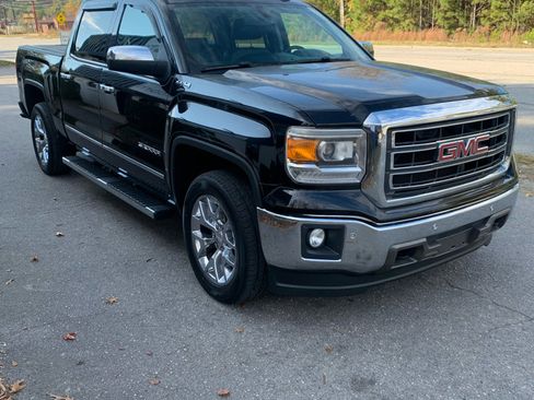 Used 2014 GMC Sierra 1500 SLT w/ SLT Crew Cab Value Package image 3
