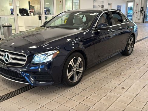 Used 2017 Mercedes-Benz E 300 E 300 Sport image 9