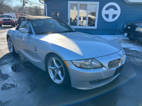 Used 2007 BMW Z4 3.0si image 4
