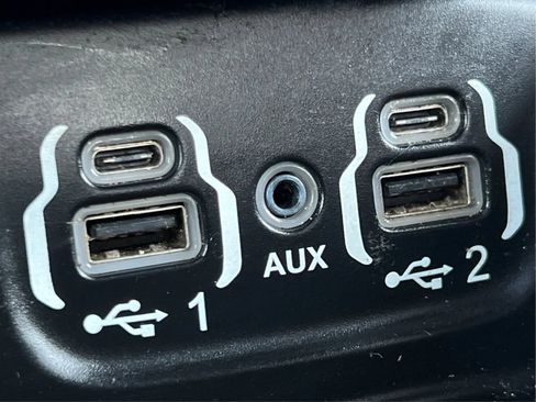 Used 2019 RAM 1500 Big Horn AWD/4WD image 38