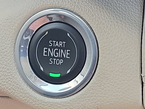 Used 2022 Buick Envision Preferred FWD image 29