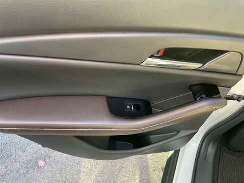 Certified 2025 MAZDA CX-30 2.5 Turbo w/ Premium Plus Pkg image 11