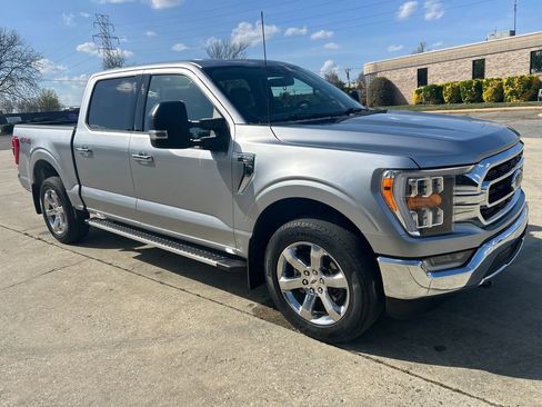 Used 2022 Ford F150 XLT w/ Equipment Group 302A High image 9