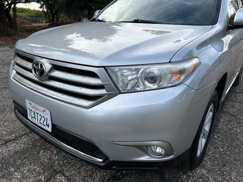 Used 2013 Toyota Highlander SE image 5