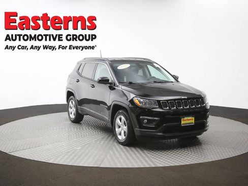 Used 2019 Jeep Compass Latitude w/ Cold Weather Group image 50