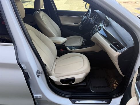 Used 2018 BMW X1 sDrive28i image 34