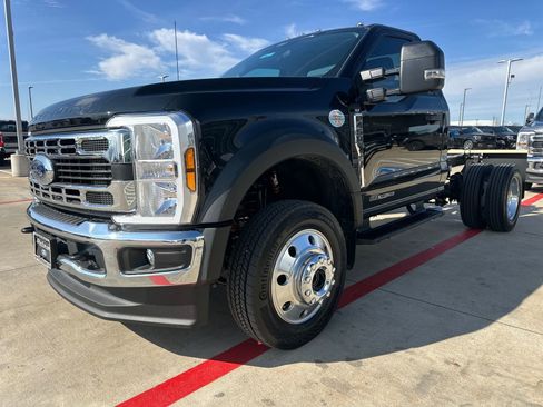 New 2026 Ford F450 XLT w/ XLT Value Package AWD/4WD image 1