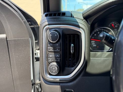 Used 2019 Chevrolet Silverado 1500 LTZ w/ LTZ Premium Package AWD/4WD image 21