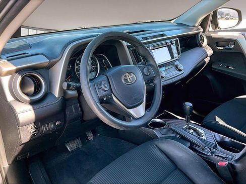 Used 2015 Toyota RAV4 XLE image 13