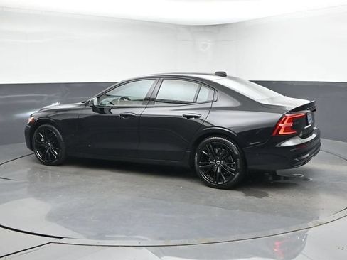 Used 2024 Volvo S60 B5 Plus w/ Climate Package FWD image 6