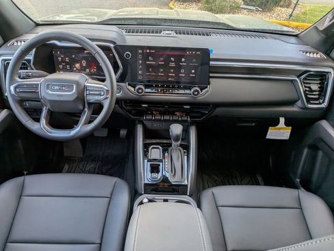 New 2026 GMC Canyon Elevation w/ Convenience Package image 16