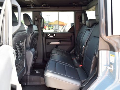 Certified 2021 Ford Bronco First Edition AWD/4WD image 18