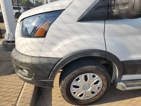 Used 2025 Ford Transit 250 Low Roof w/ Exterior Upgrade Package RWD image 7
