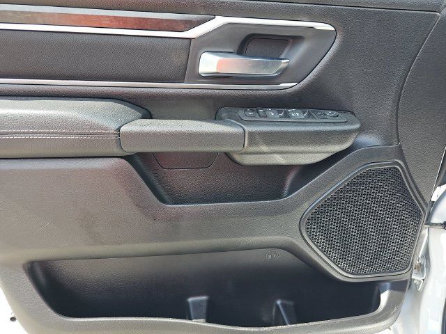 Used 2023 RAM 1500 Big Horn AWD/4WD image 9