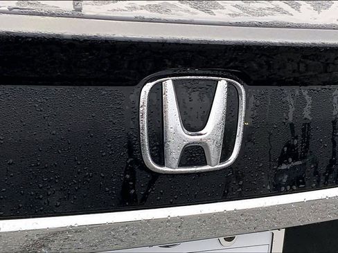 Used 2017 Honda Accord Sport Special Edition image 31