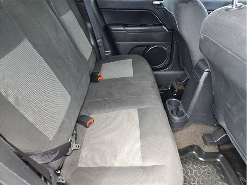 Used 2015 Jeep Patriot Sport w/ Power Value Group FWD image 27