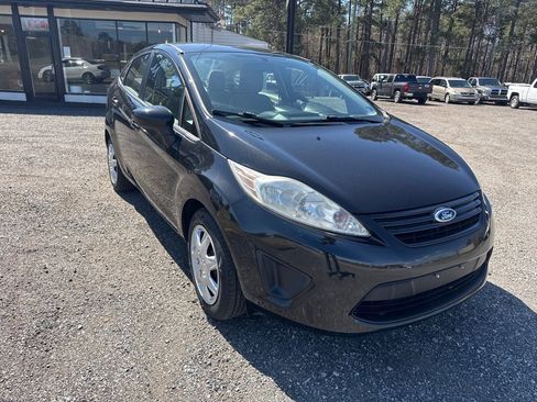 Used 2013 Ford Fiesta S w/ Convenience Pkg image 14
