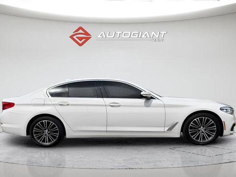 Used 2019 BMW 530i w/ Convenience Package RWD image 13