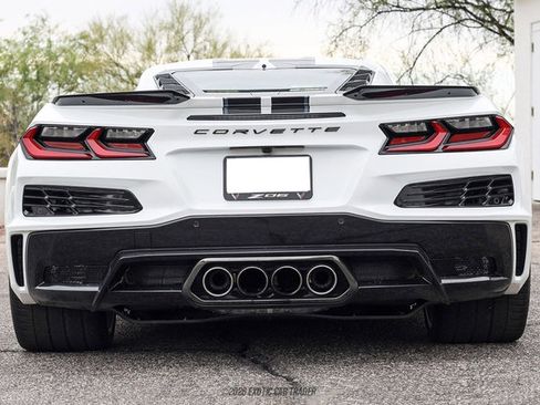 Used 2026 Chevrolet Corvette Z06 w/ Stealth Interior Trim Package RWD image 7