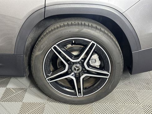 Certified 2023 Mercedes-Benz GLB 250 image 22