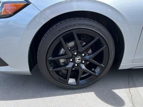 Used 2024 Honda Civic Sport image 10