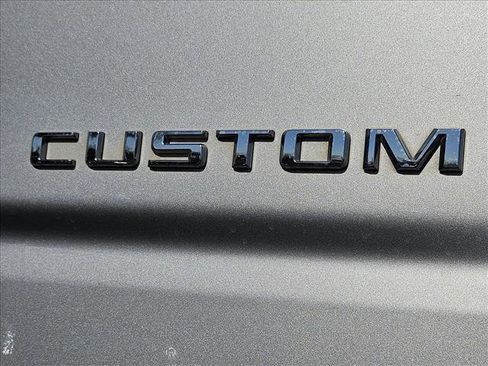 Used 2019 Chevrolet Silverado 1500 Custom Trail Boss w/ Custom Convenience Package AWD/4WD image 15