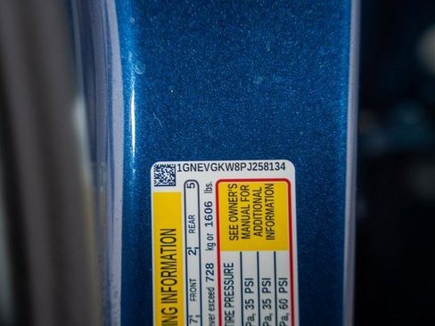 Used 2023 Chevrolet Traverse LT w/ LPO, Floor Liner Package image 43