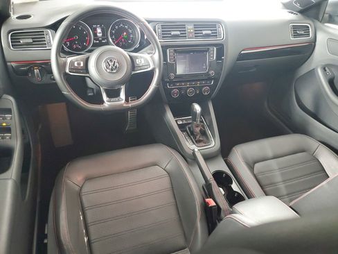 Used 2017 Volkswagen Jetta GLI image 15