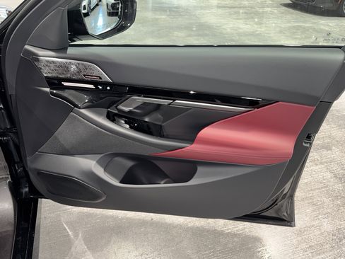 New 2026 BMW 530i w/ M Sport Package image 8