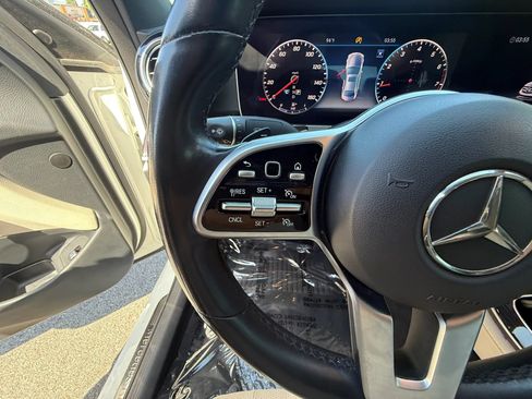Used 2020 Mercedes-Benz E 350 Sedan image 29
