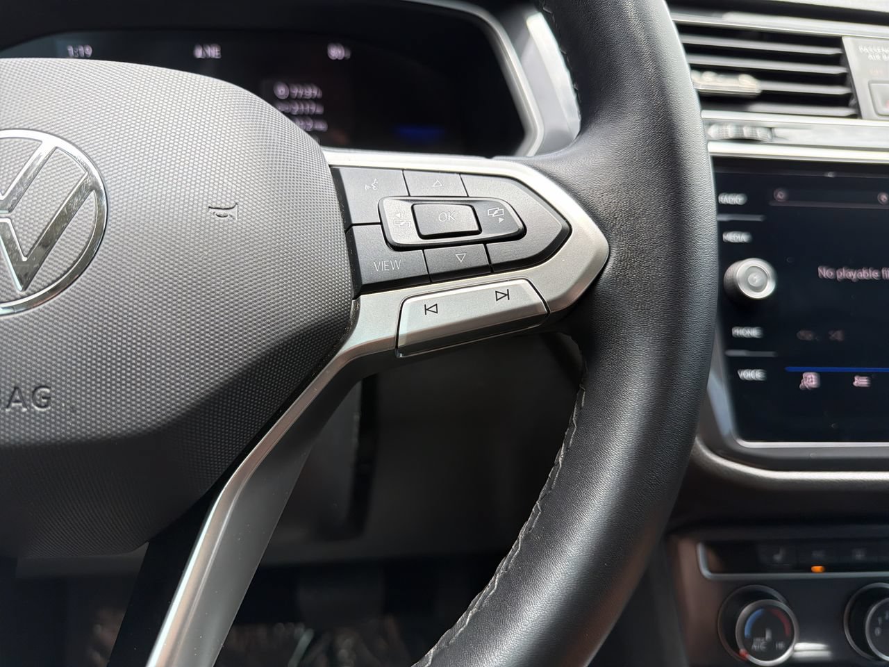 Used 2024 Volkswagen Tiguan Wolfsburg Edition FWD image 29