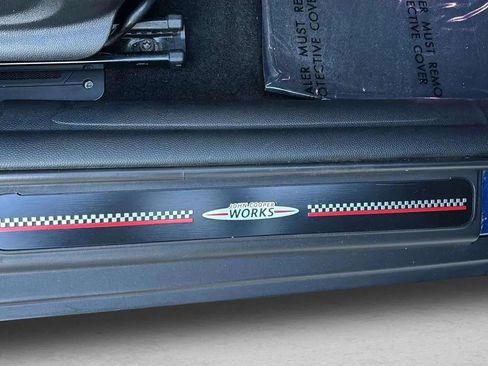 Used 2016 MINI Cooper S image 24