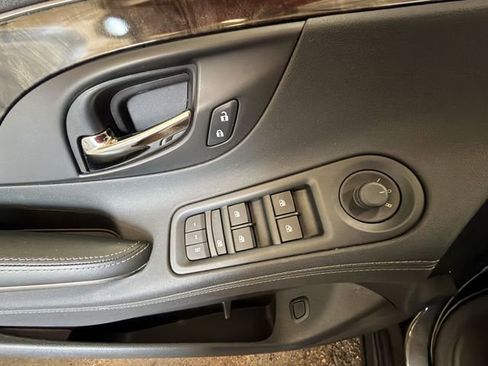 Used 2016 Buick LaCrosse Leather AWD/4WD image 13